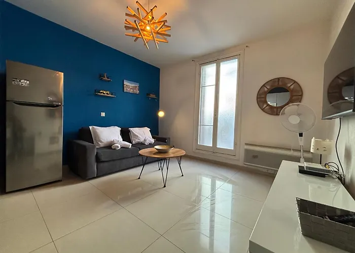 2 Liberation Proche Tram Apartment *